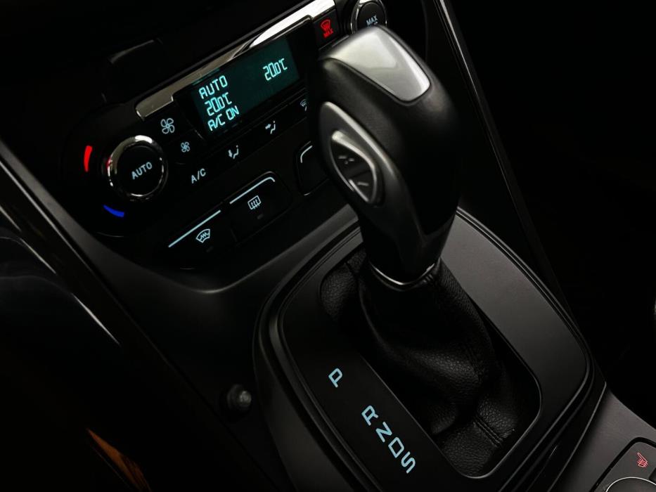FORD Kuga 2014