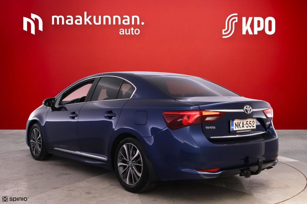 TOYOTA Avensis 2016