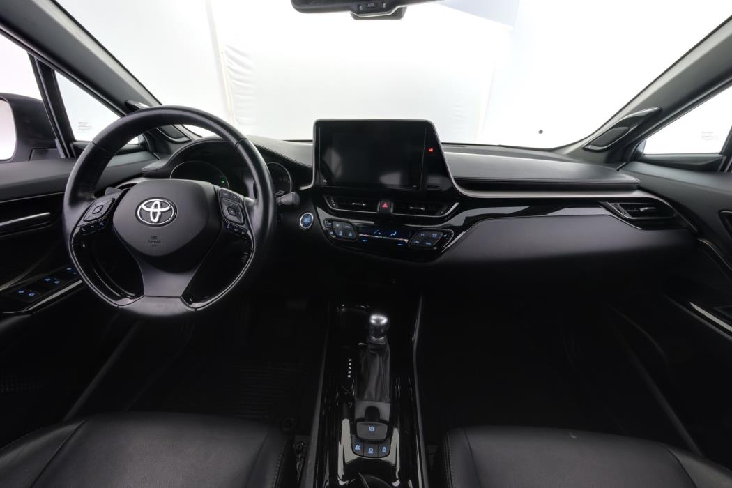 TOYOTA C-HR 2019