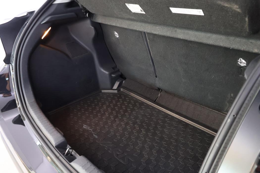 TOYOTA Yaris 2022