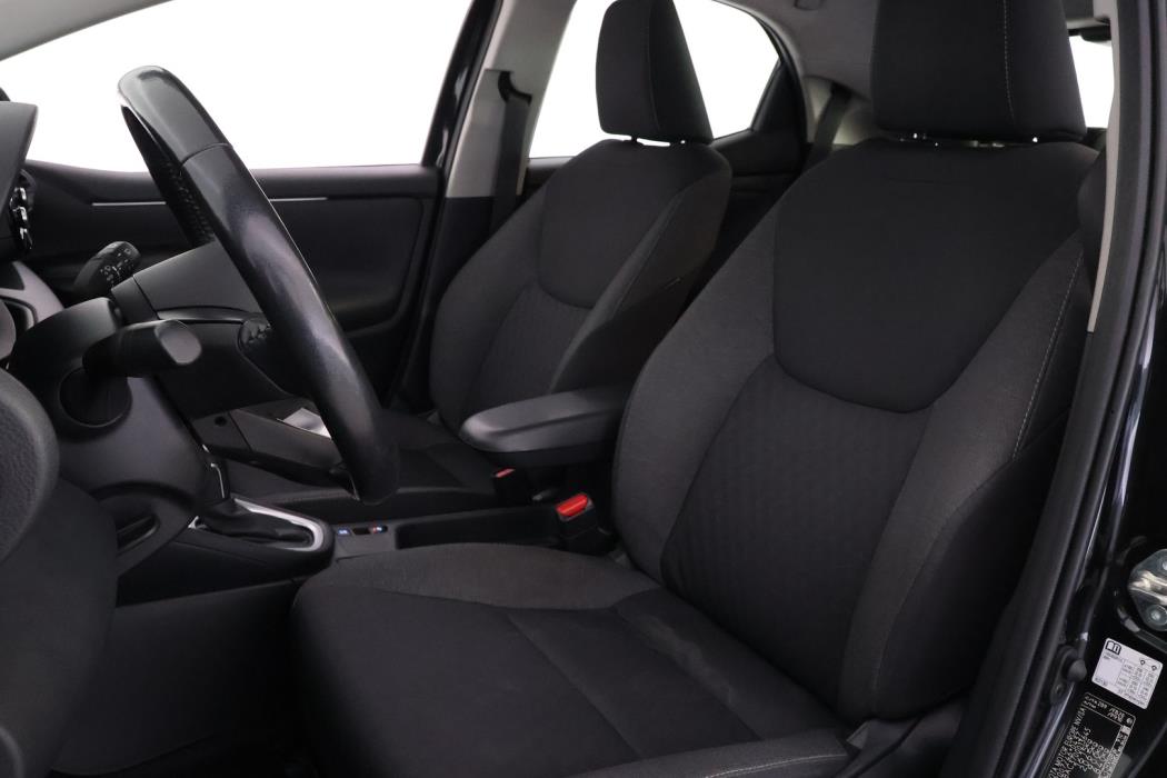 TOYOTA Yaris 2022
