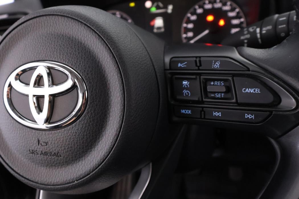 TOYOTA Yaris 2022
