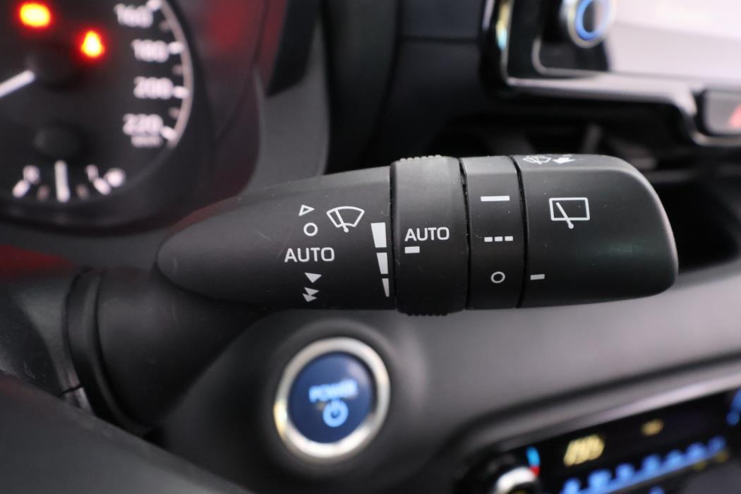 TOYOTA Yaris 2022