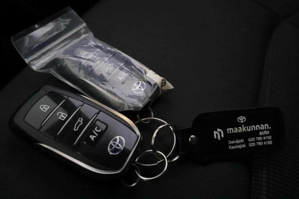 TOYOTA RAV4 Plug-in 2022