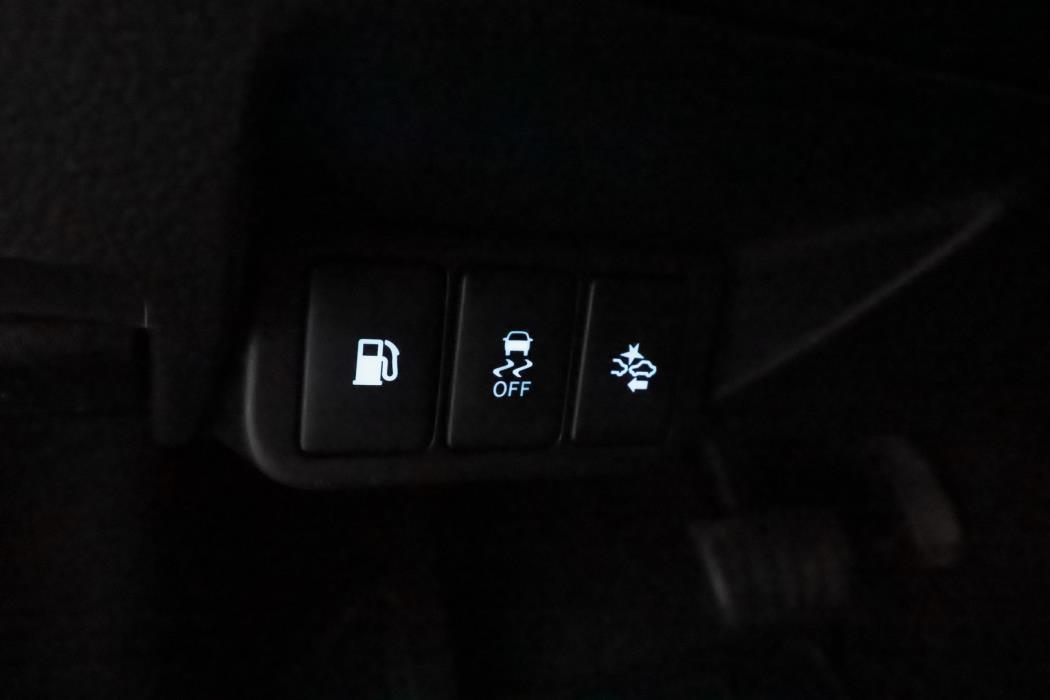 TOYOTA Avensis 2018
