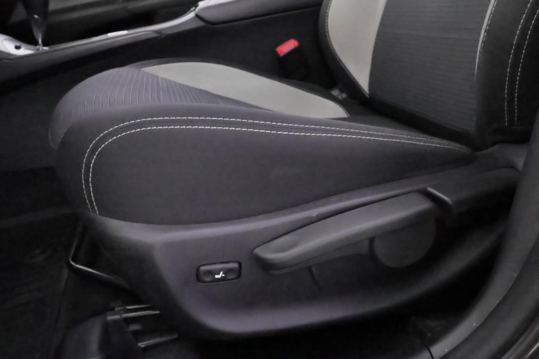 TOYOTA Avensis 2018
