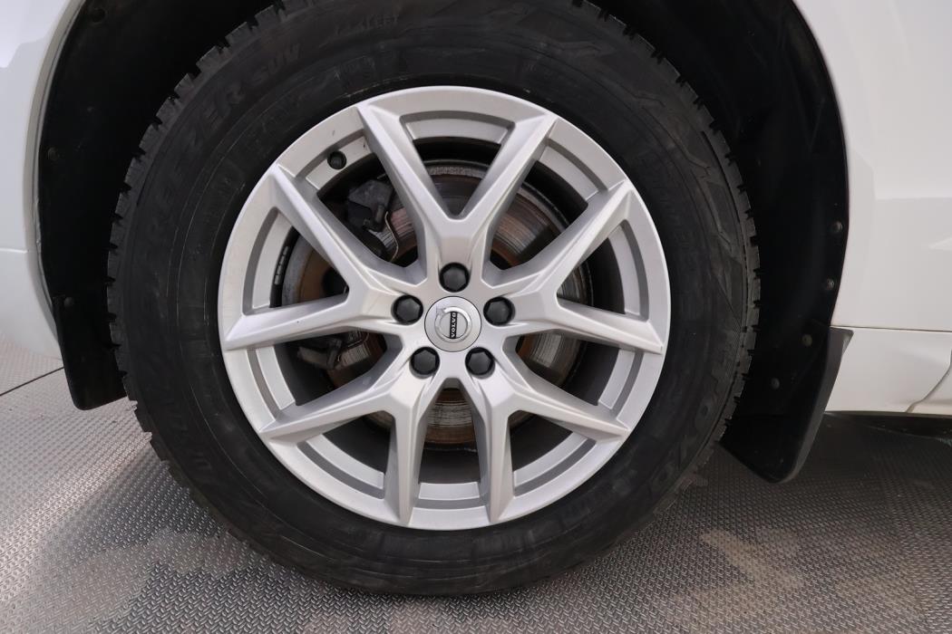 VOLVO XC60 2018