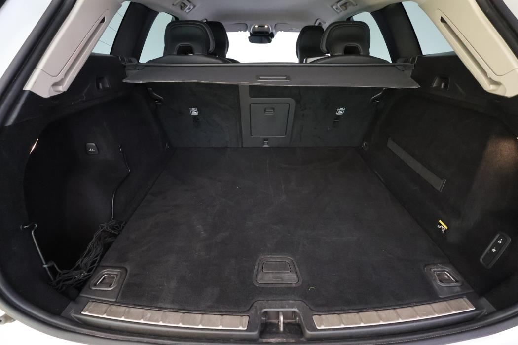VOLVO XC60 2018
