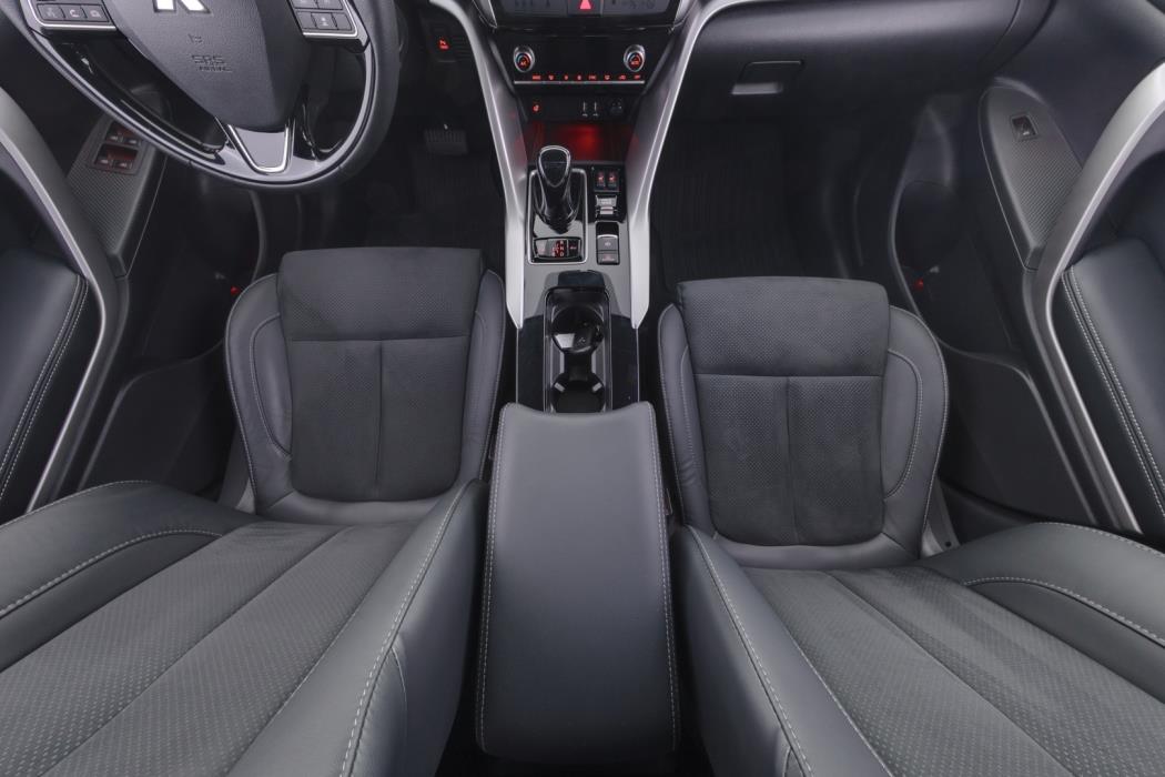 MITSUBISHI Eclipse Cross 2023