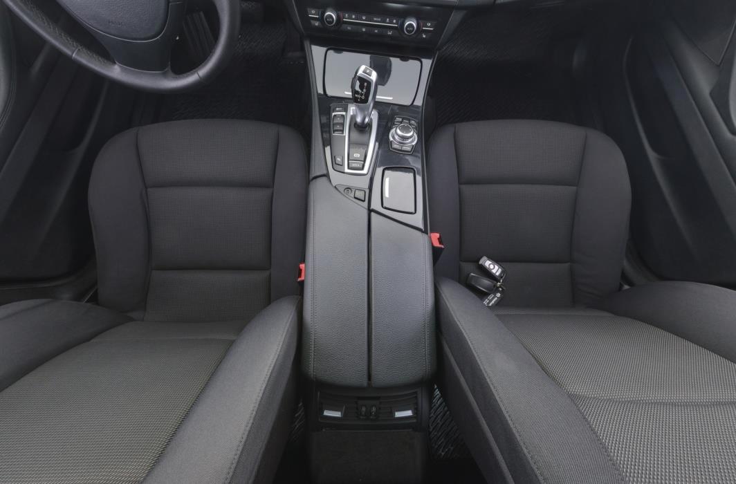 BMW 520 2012