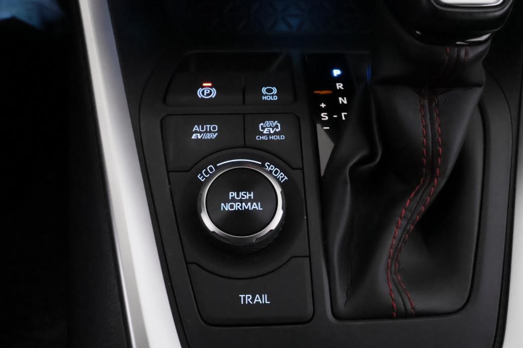 TOYOTA RAV4 Plug-in 2021
