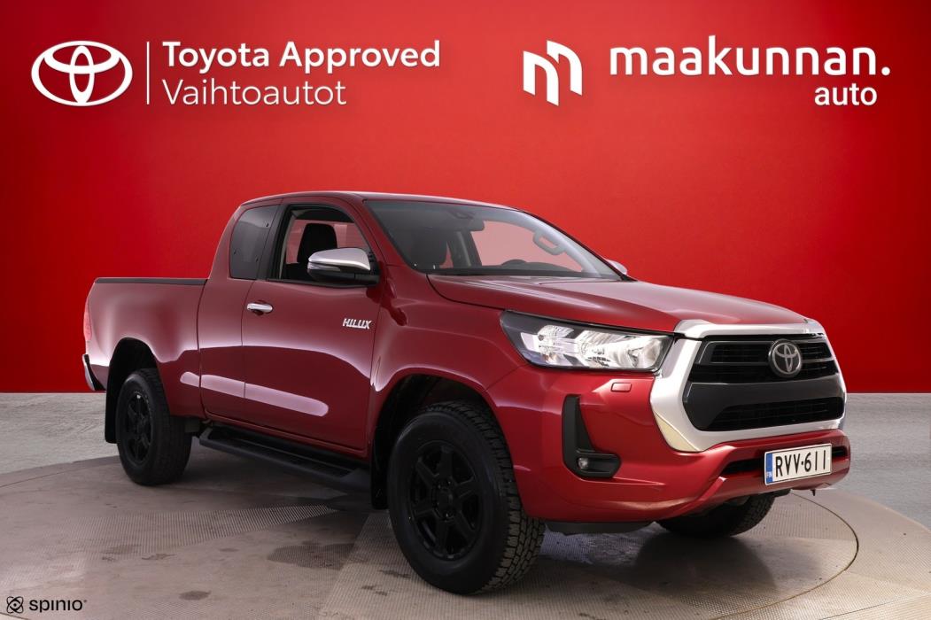 TOYOTA Hilux 2024