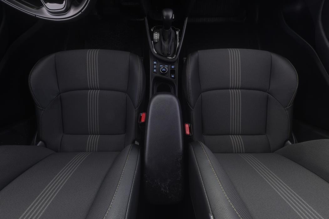 TOYOTA Yaris Cross 2022