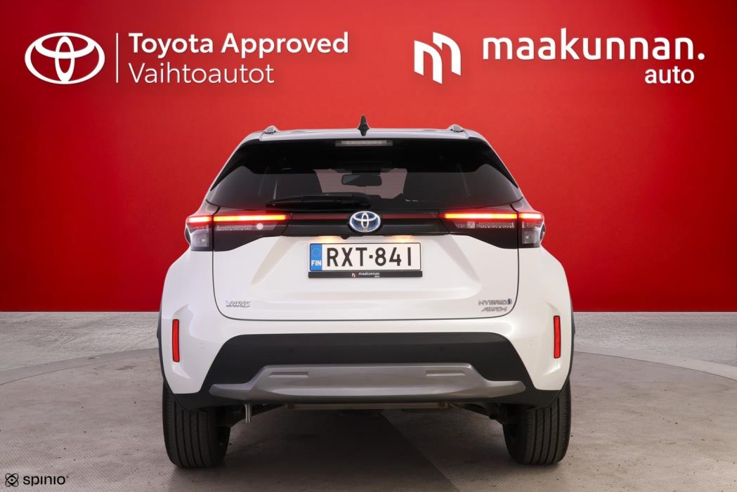TOYOTA Yaris Cross 2022