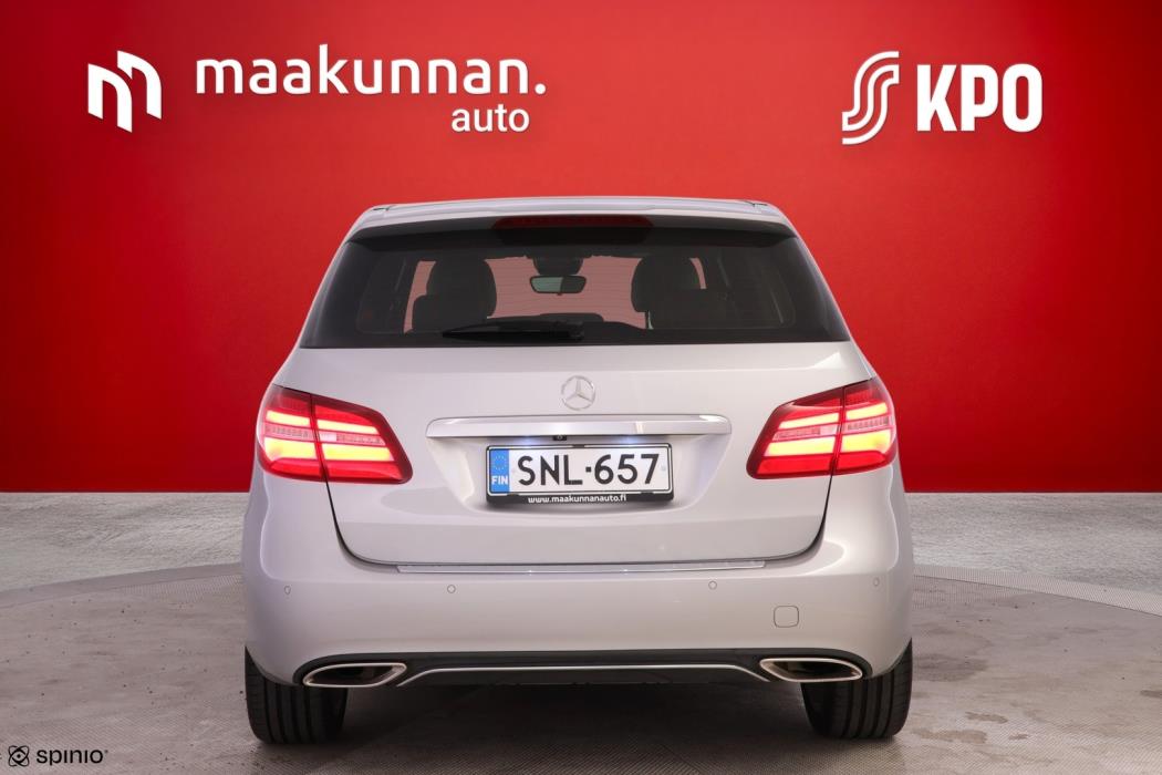 MERCEDES-BENZ B 2015