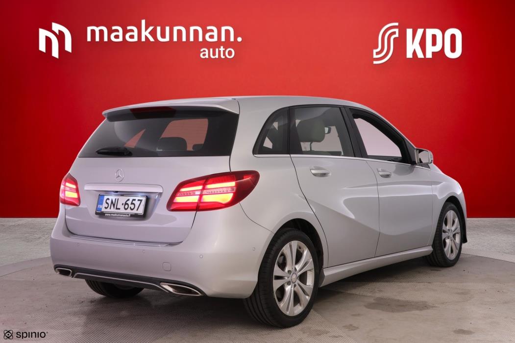 MERCEDES-BENZ B 2015
