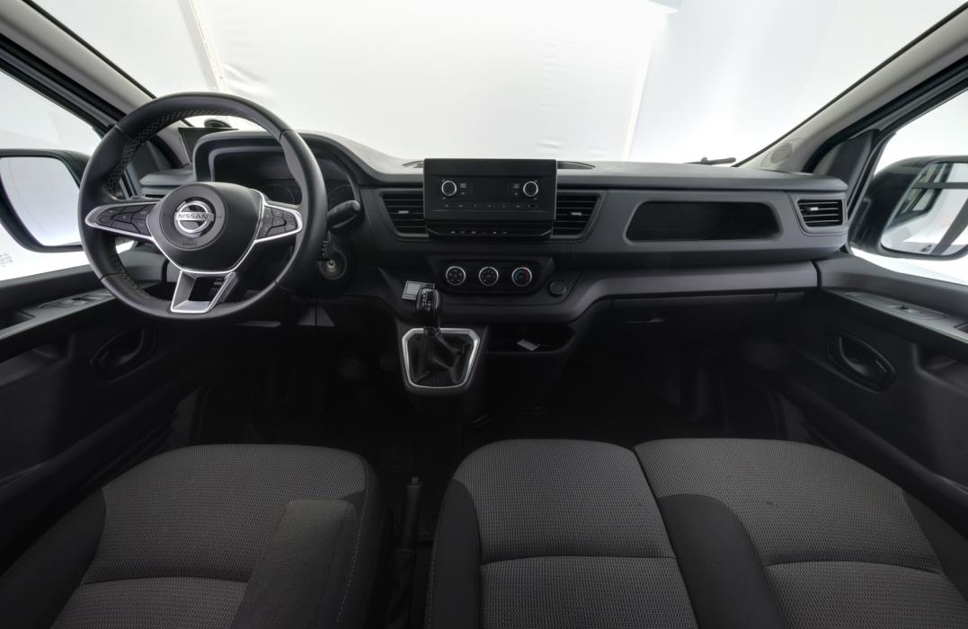 NISSAN Primastar 2023