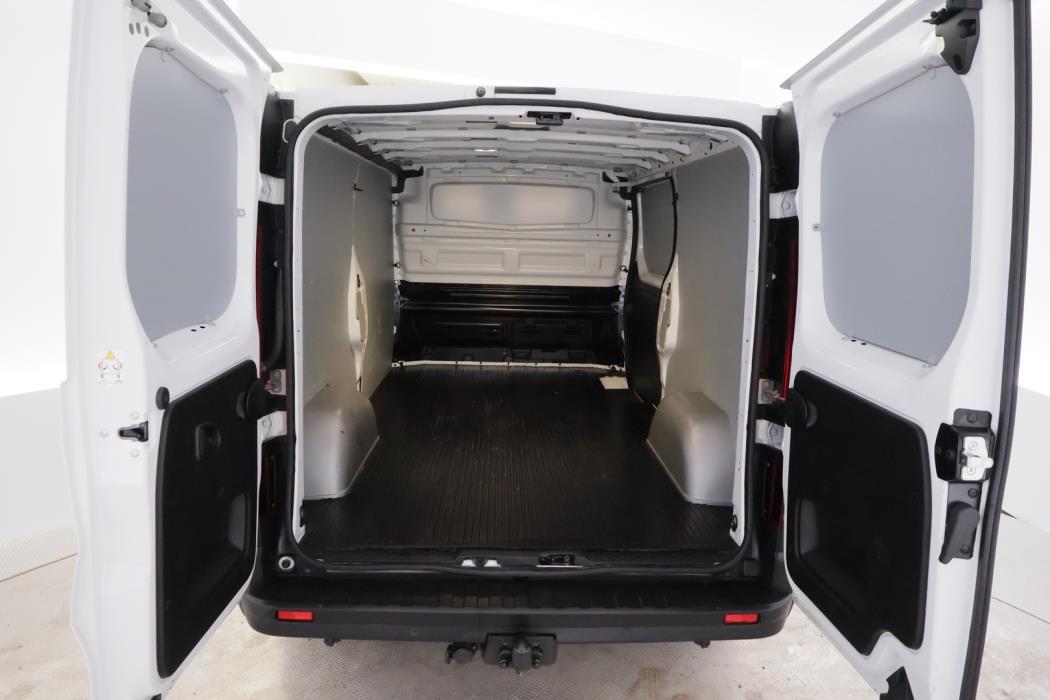 NISSAN Primastar 2023