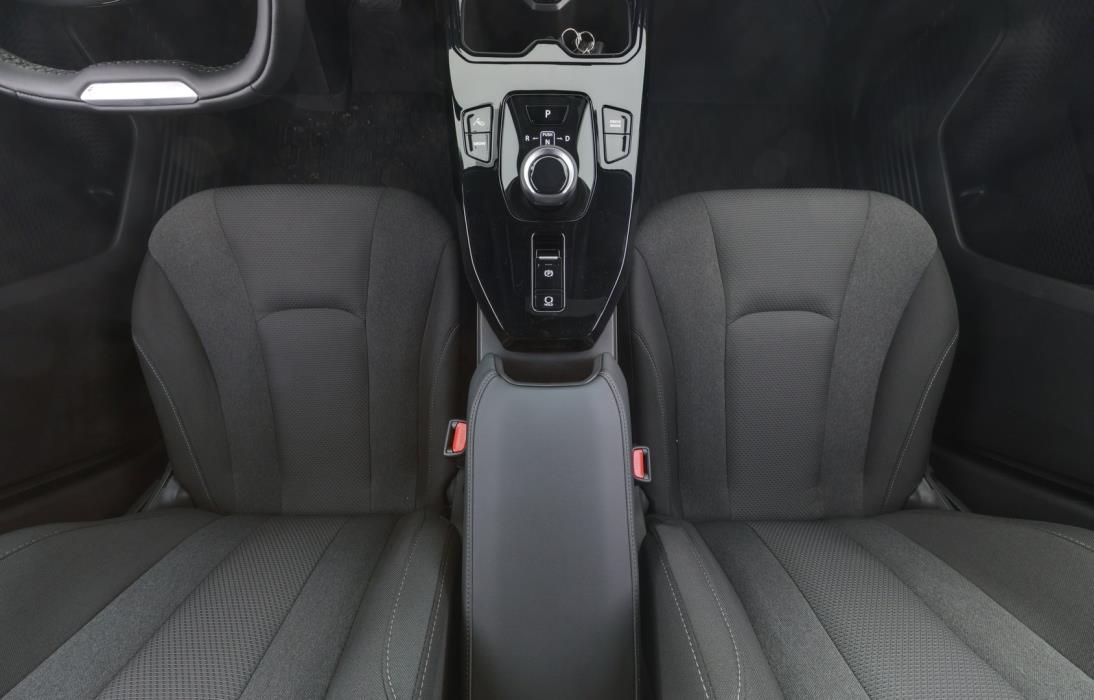TOYOTA Urban Cruiser 2026