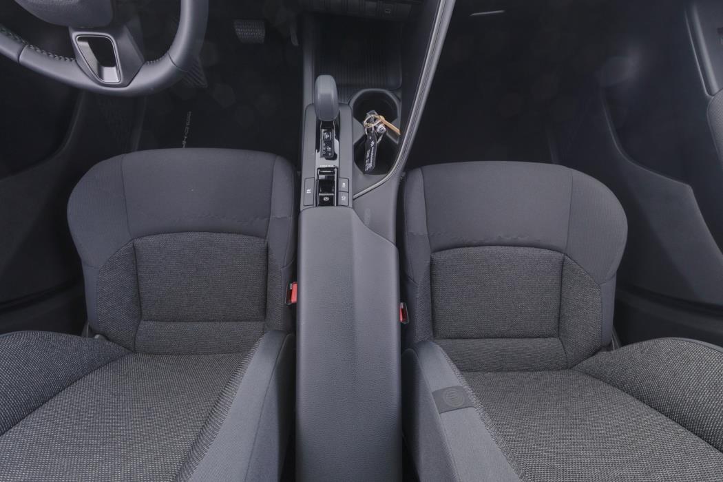 TOYOTA C-HR 2025
