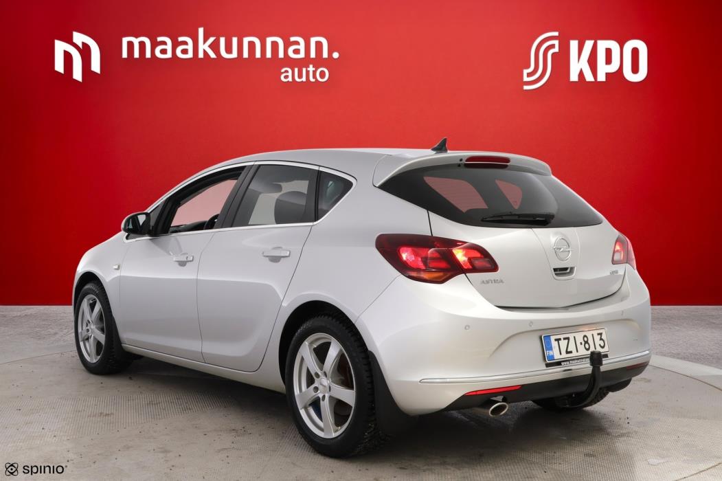 OPEL Astra 2014