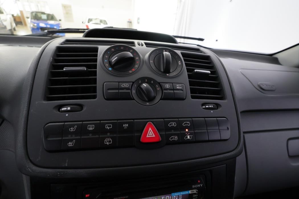 MERCEDES-BENZ Vito 2009