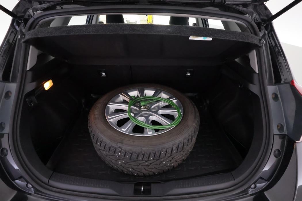 TOYOTA Auris 2015