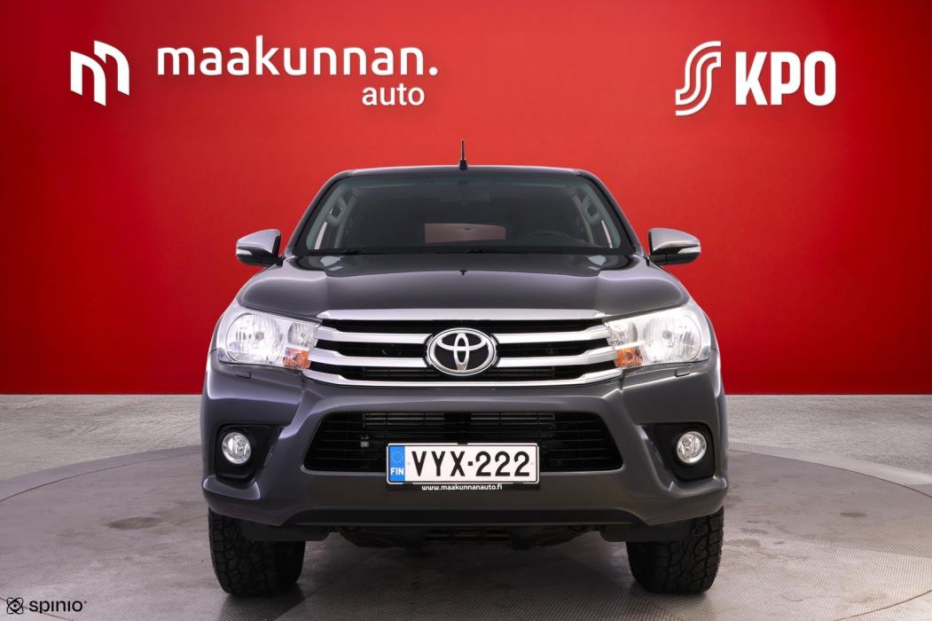 TOYOTA Hilux 2017