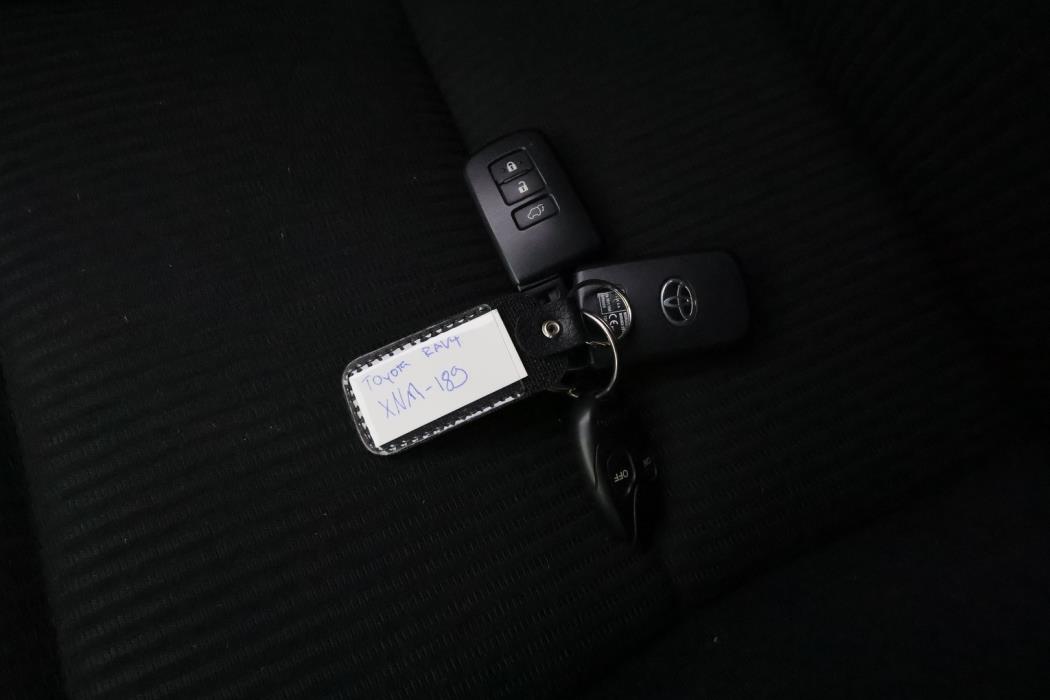 TOYOTA RAV4 2015