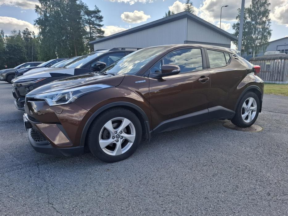 TOYOTA C-HR 2019