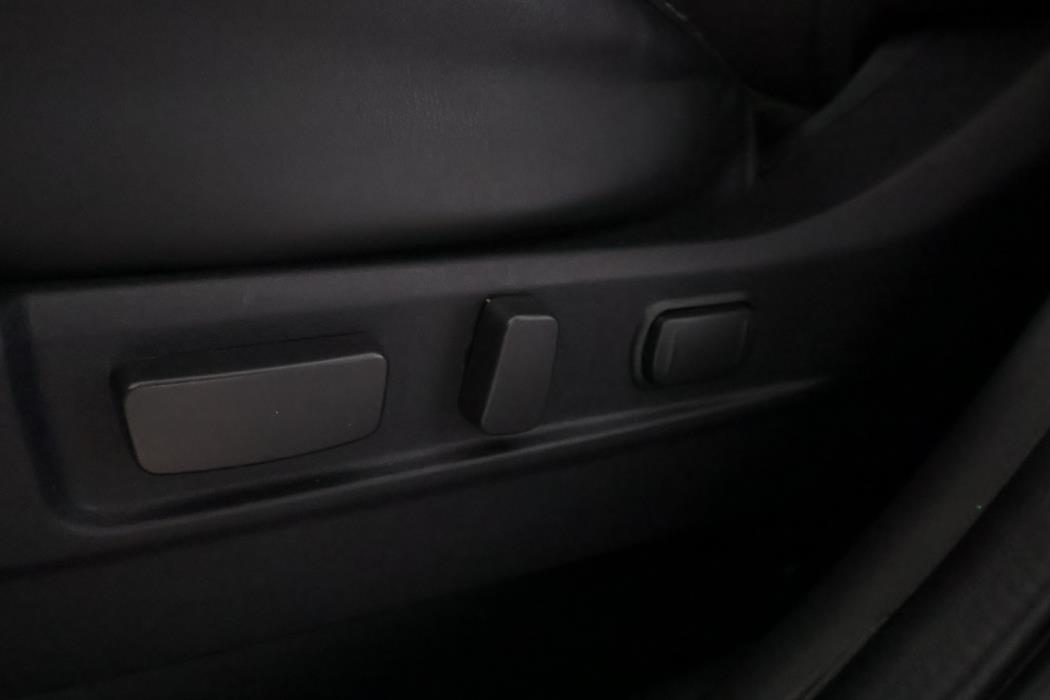 MITSUBISHI Outlander PHEV 2021