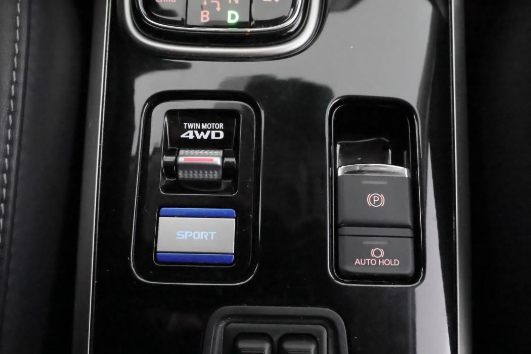 MITSUBISHI Outlander PHEV 2021