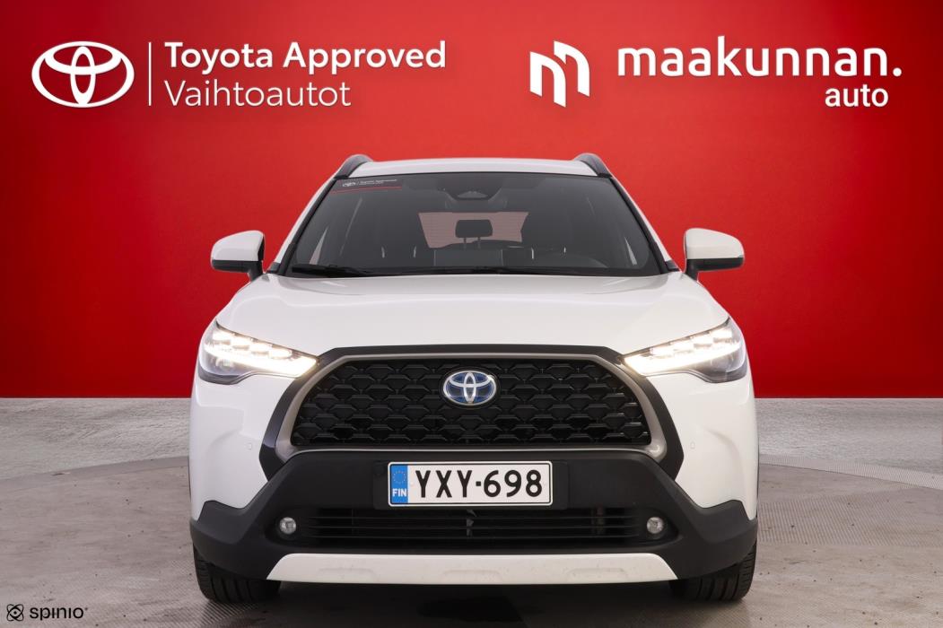 TOYOTA Corolla Cross 2024