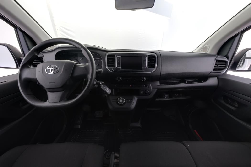 TOYOTA Proace 2024