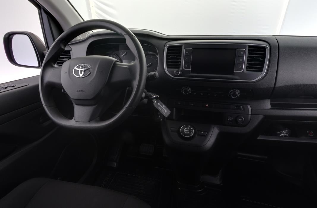 TOYOTA Proace 2024