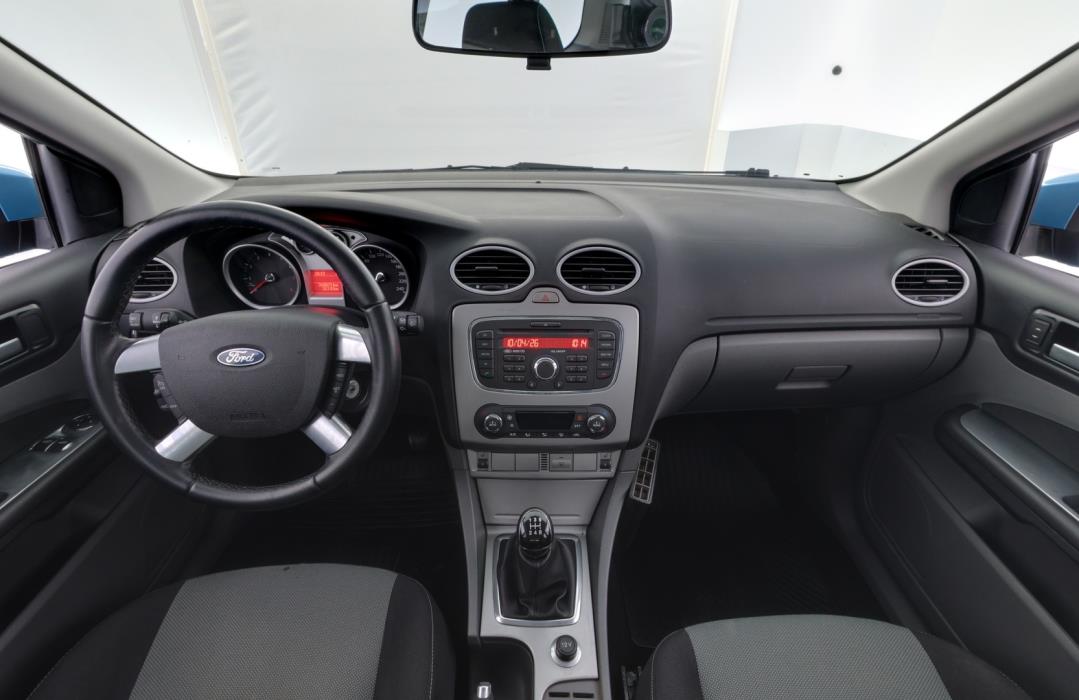 FORD Focus 2011