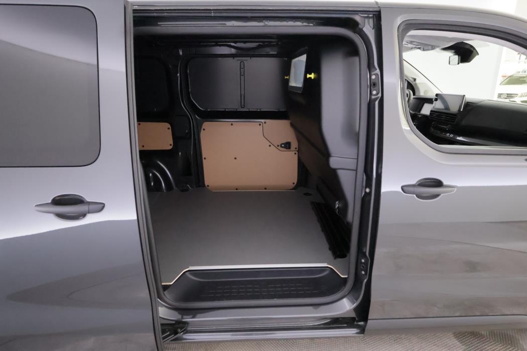 TOYOTA Proace 2026