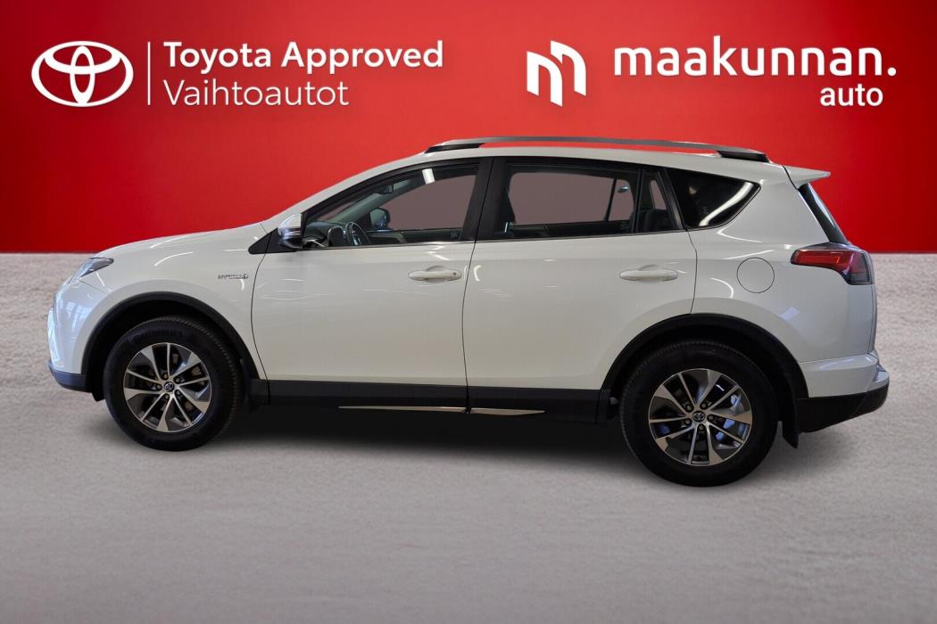 TOYOTA RAV4 2018