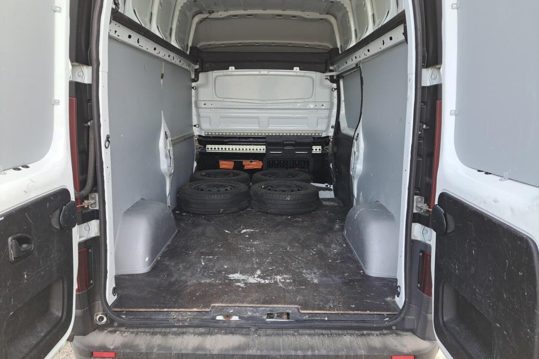 RENAULT Trafic 2019