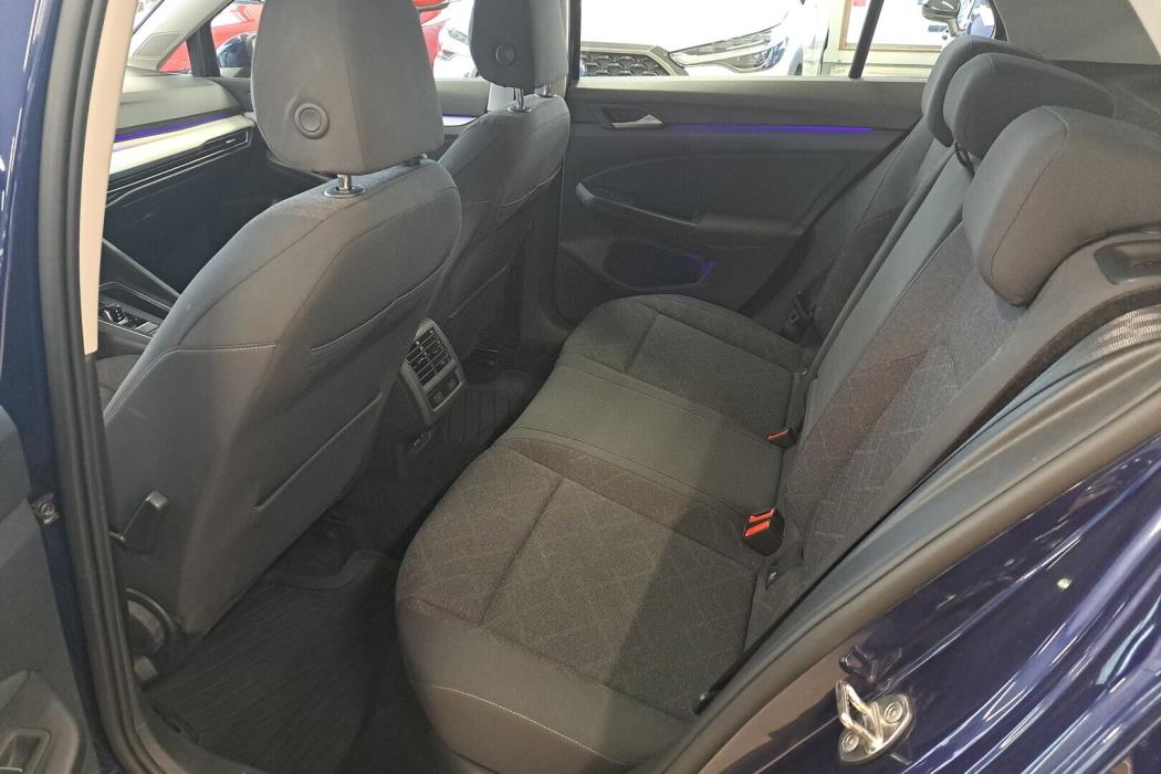 VOLKSWAGEN Golf 2020