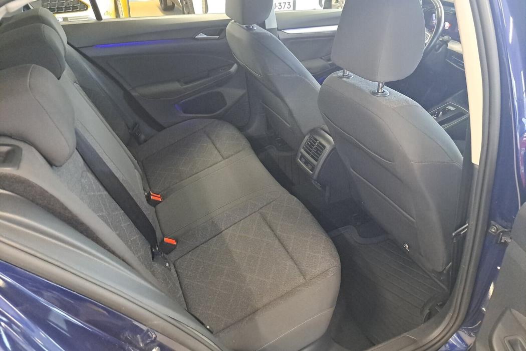 VOLKSWAGEN Golf 2020