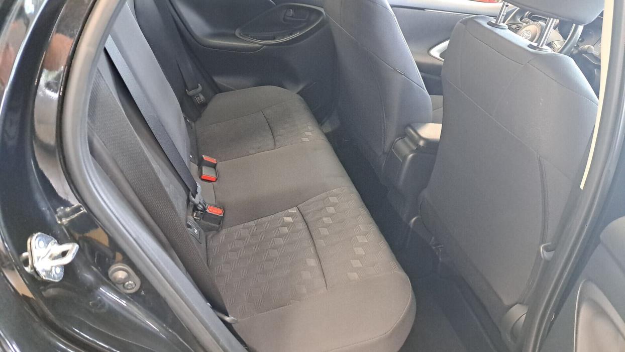 TOYOTA Yaris 2024