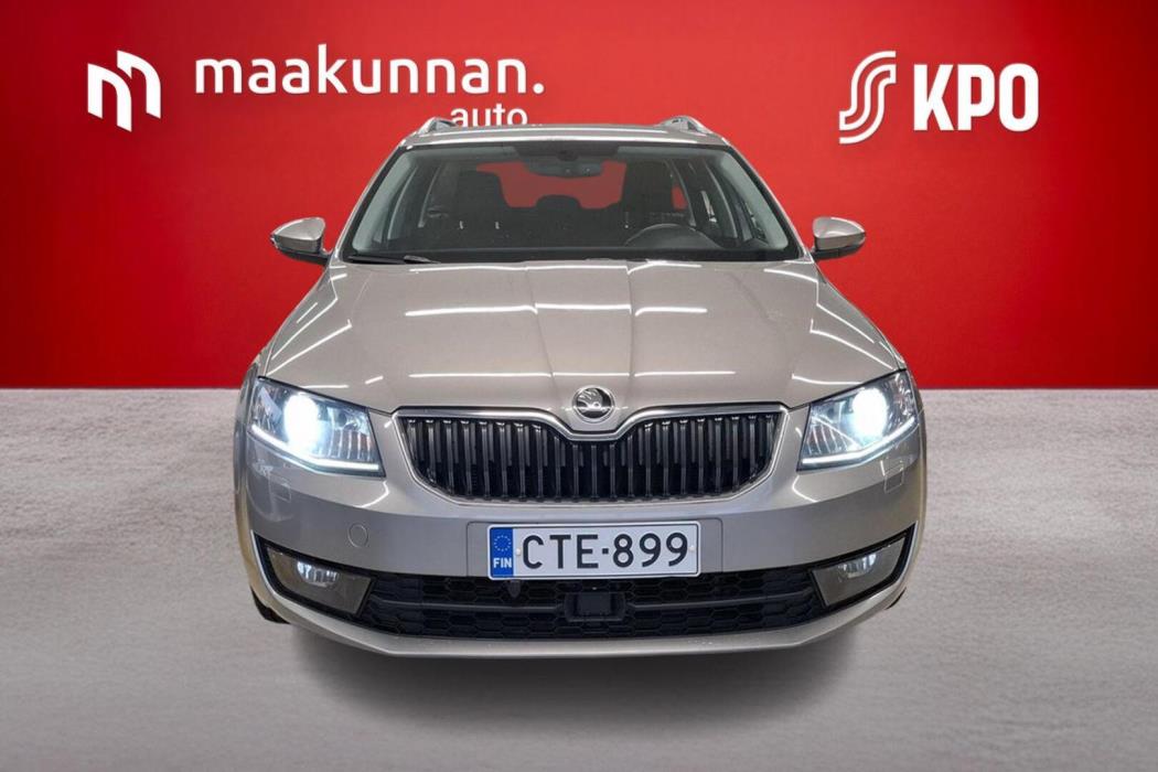 SKODA Octavia 2015
