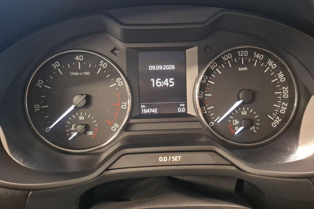 SKODA Octavia 2015