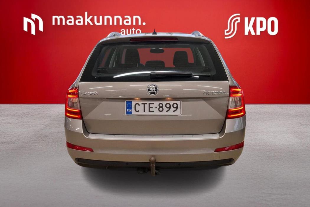 SKODA Octavia 2015