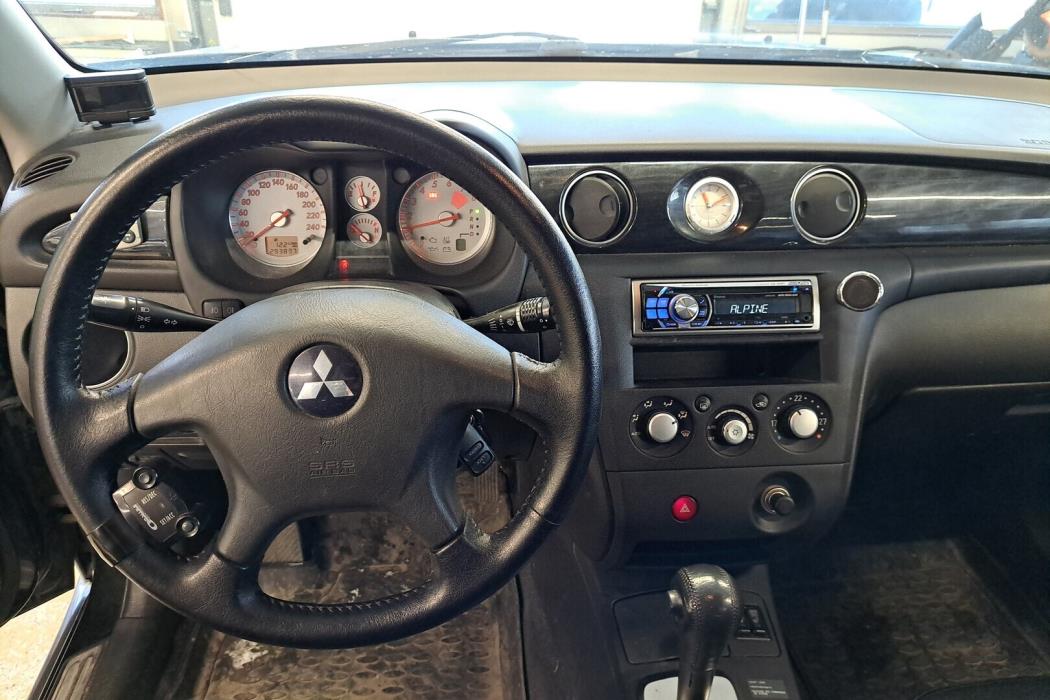 MITSUBISHI Outlander 2004