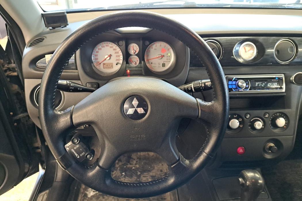 MITSUBISHI Outlander 2004