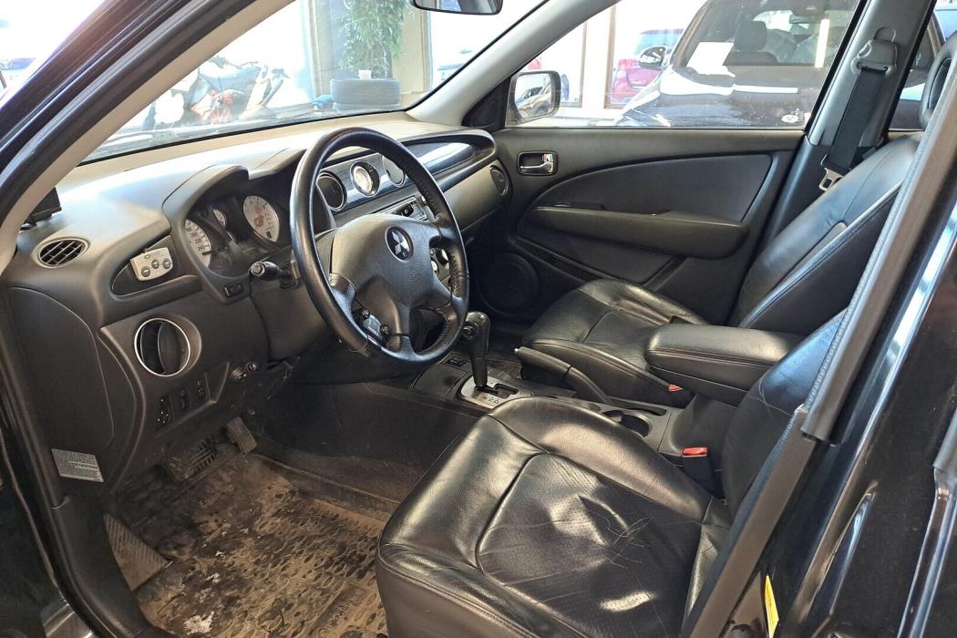 MITSUBISHI Outlander 2004