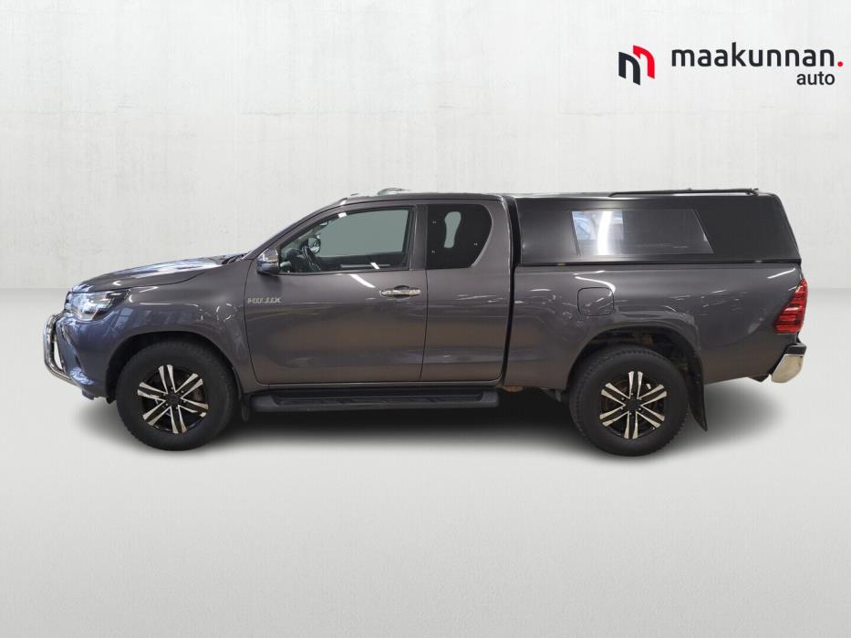 TOYOTA Hilux 2018