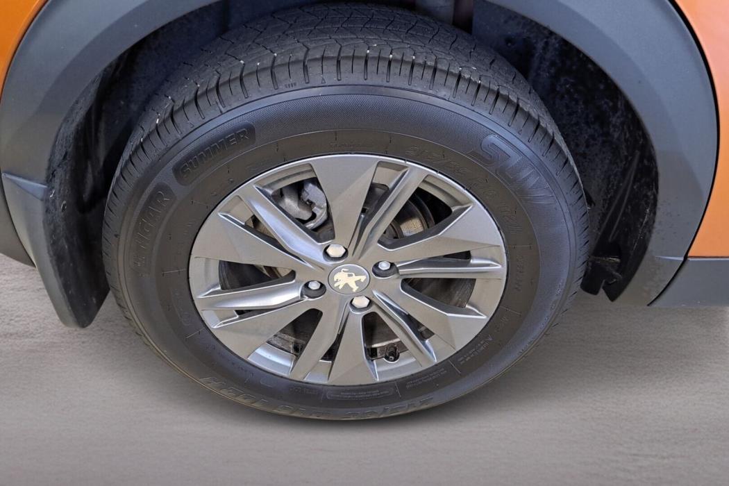 PEUGEOT 2008 2021